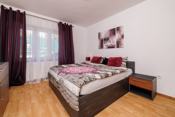 Ferienwohnung für 4 Personen, mit Terrasse und Garten - 1