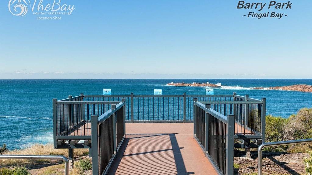 Forever Fingal - 205 Rocky Point in Fingal Bay, Hunter Valley