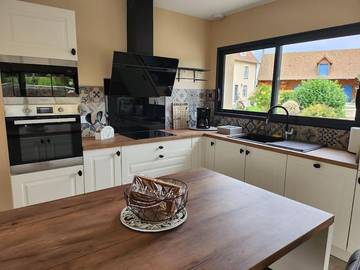 Location de vacances pour 5 personnes, avec jardin à Le Molay-Littry
