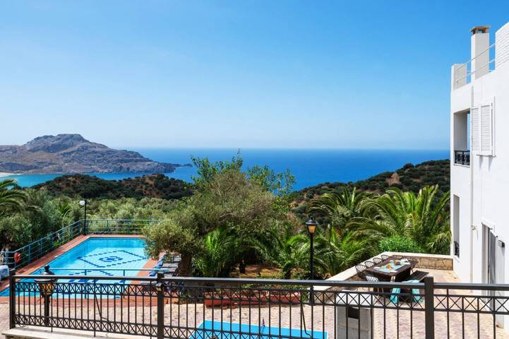 Holiday home for 10 people, with garden and balcony - 1