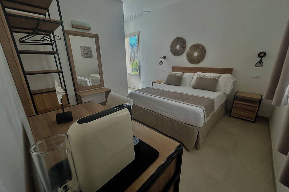 \"Tenuta Lu Beddhru\" Oasis of peace in Salento a stone's throw from the sea in Borgagne, Melendugno