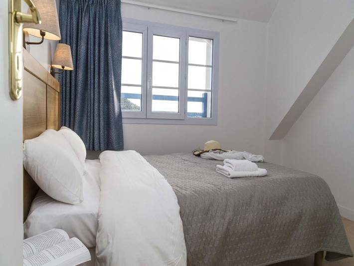Gîte pour 4 personnes, adapté aux familles dans Office De Tourisme De Tregastel - 4