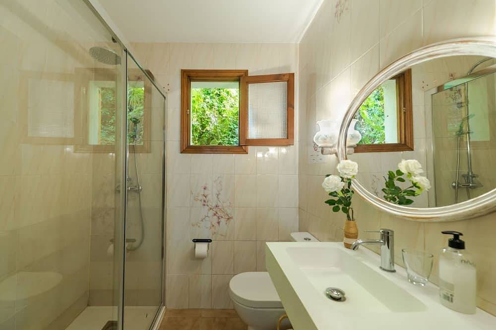 Maravillosa casa de vacaciones privada para 6 personas con Wifi, A/C, Tv y patio in Cala Tuent, Escorca