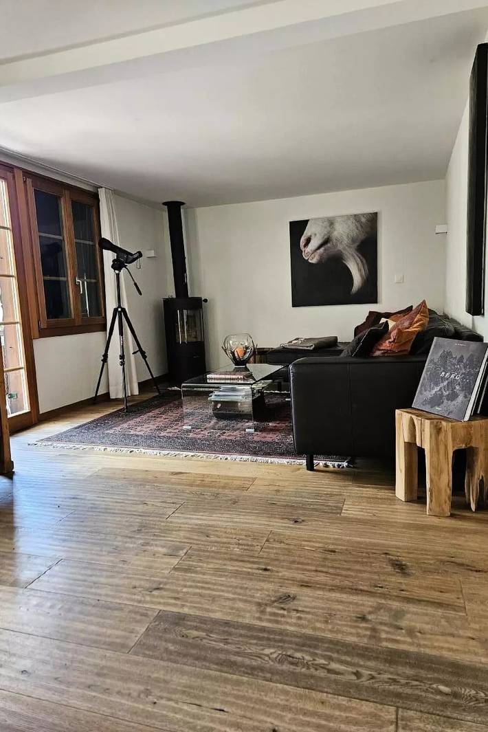 Villa for 5 people, with yard in Switzerland