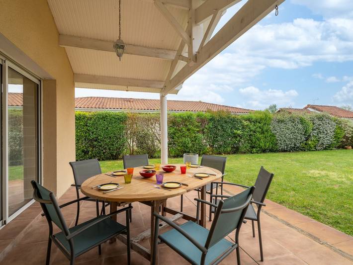 Location de vacances pour 6 personnes, avec terrasse et jardin dans Biscarrosse (bourg) - 2