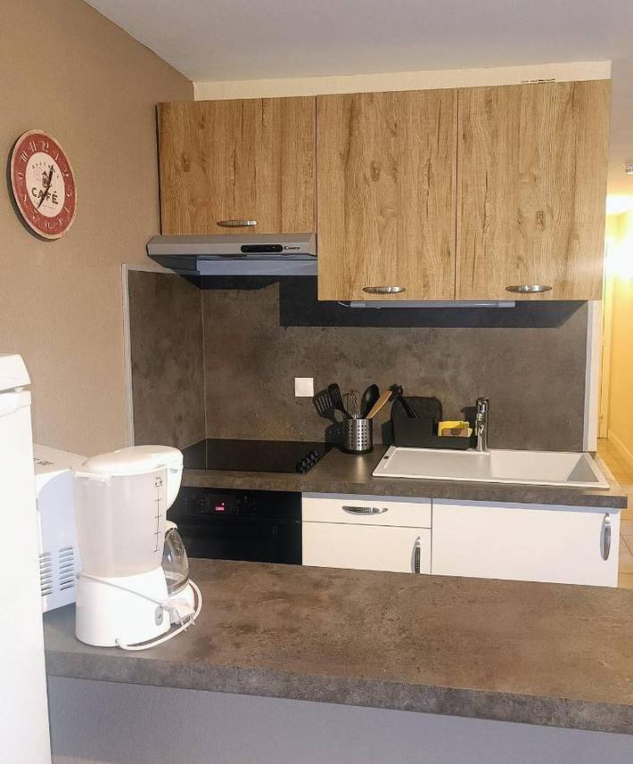 Gîte pour 8 personnes, avec vue et balcon à Roubion - 4
