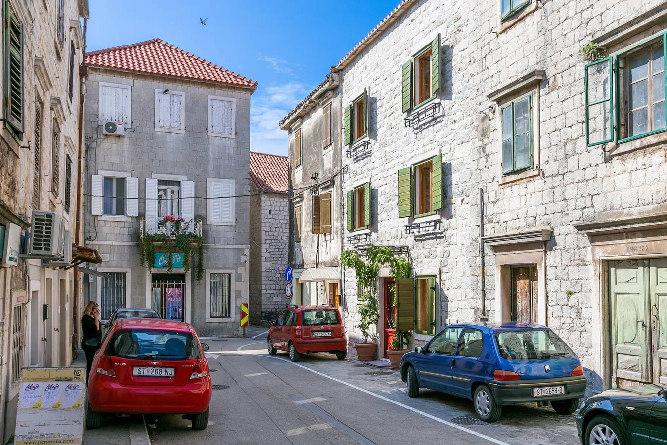 Entire apartment, One bedroom apartment with air-conditioning Kaštel Stari, Kaštela A-21199-a in Kastel Novi, Kaštela