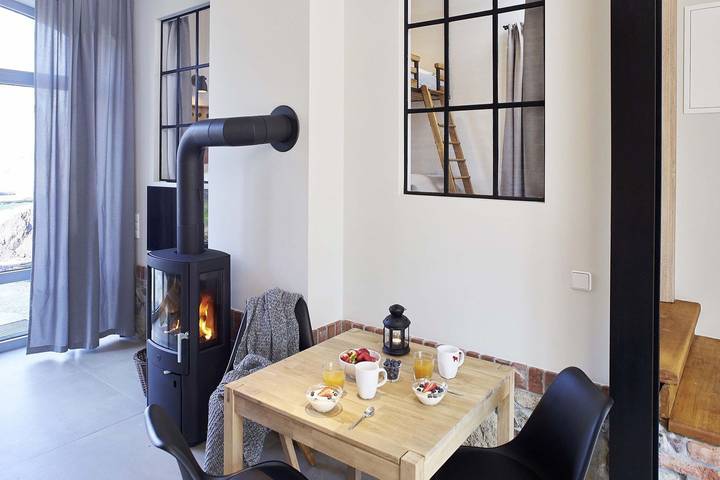 Ganze Wohnung, Tenne mit 36 m²  für 2+1 kleinere Pers., 1 Doppelzimmer mit Hochbett 180x80 cm in Görzig, Rietz-Neuendorf