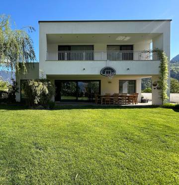 Ferienhaus für 8 Personen, mit Garten und Balkon im Ötztal
