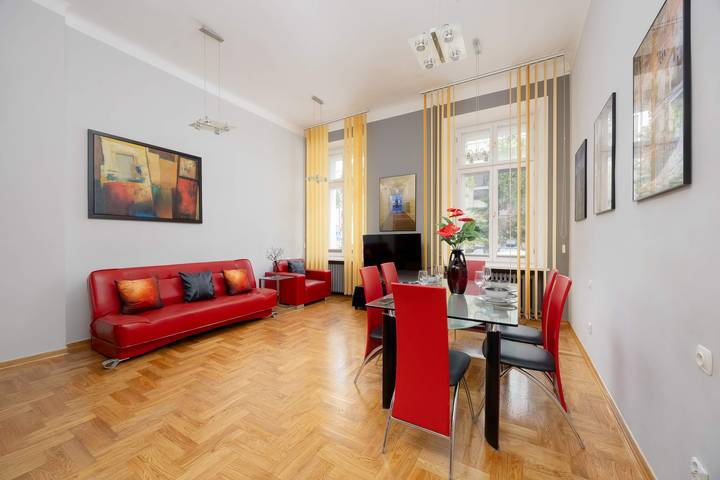 Apartament wakacyjny dla 4 osób, Dla rodziny w Warszawa (Śródmieście)