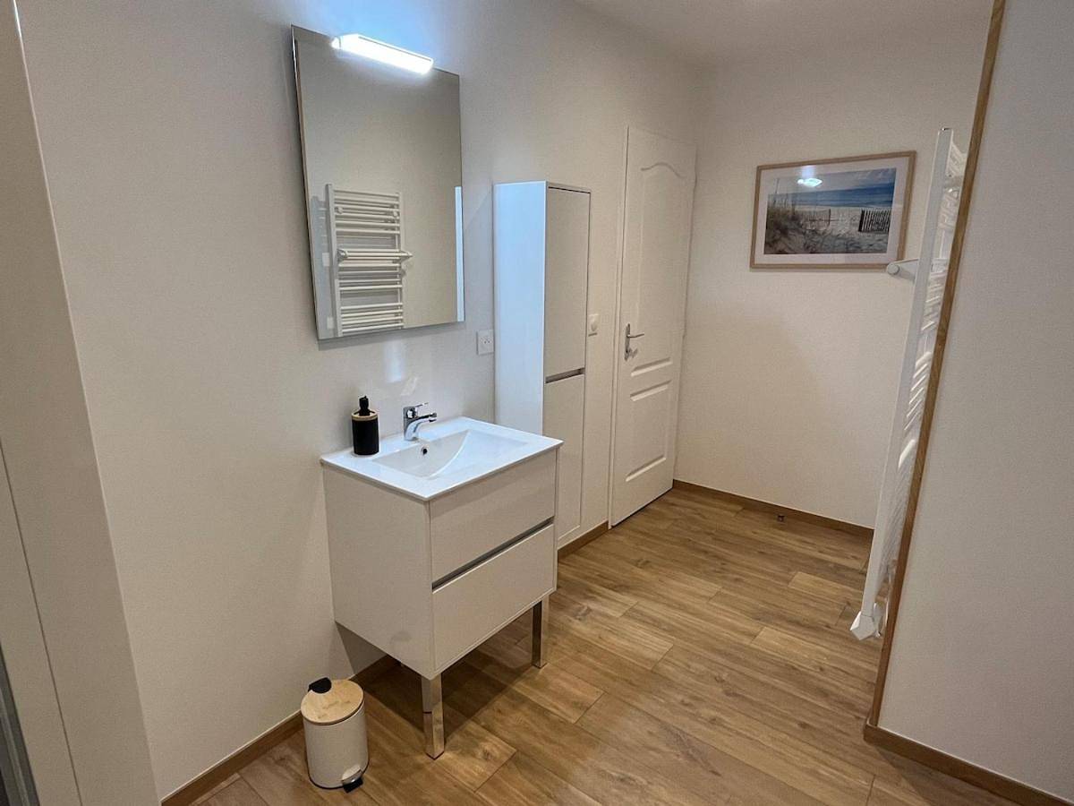 Appartement entier, Two-Bedroom Apartment in Hesdin, Région de Montreuil