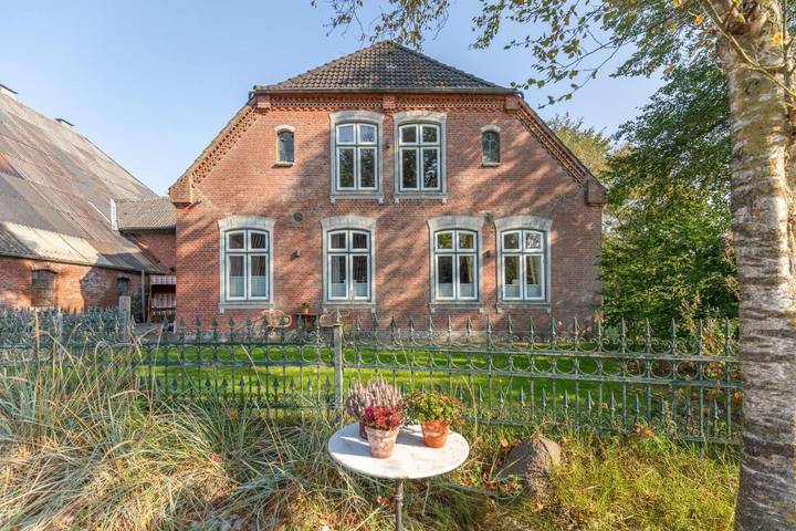 Ferienwohnung für 4 Personen, mit Terrasse und Garten in Witzwort