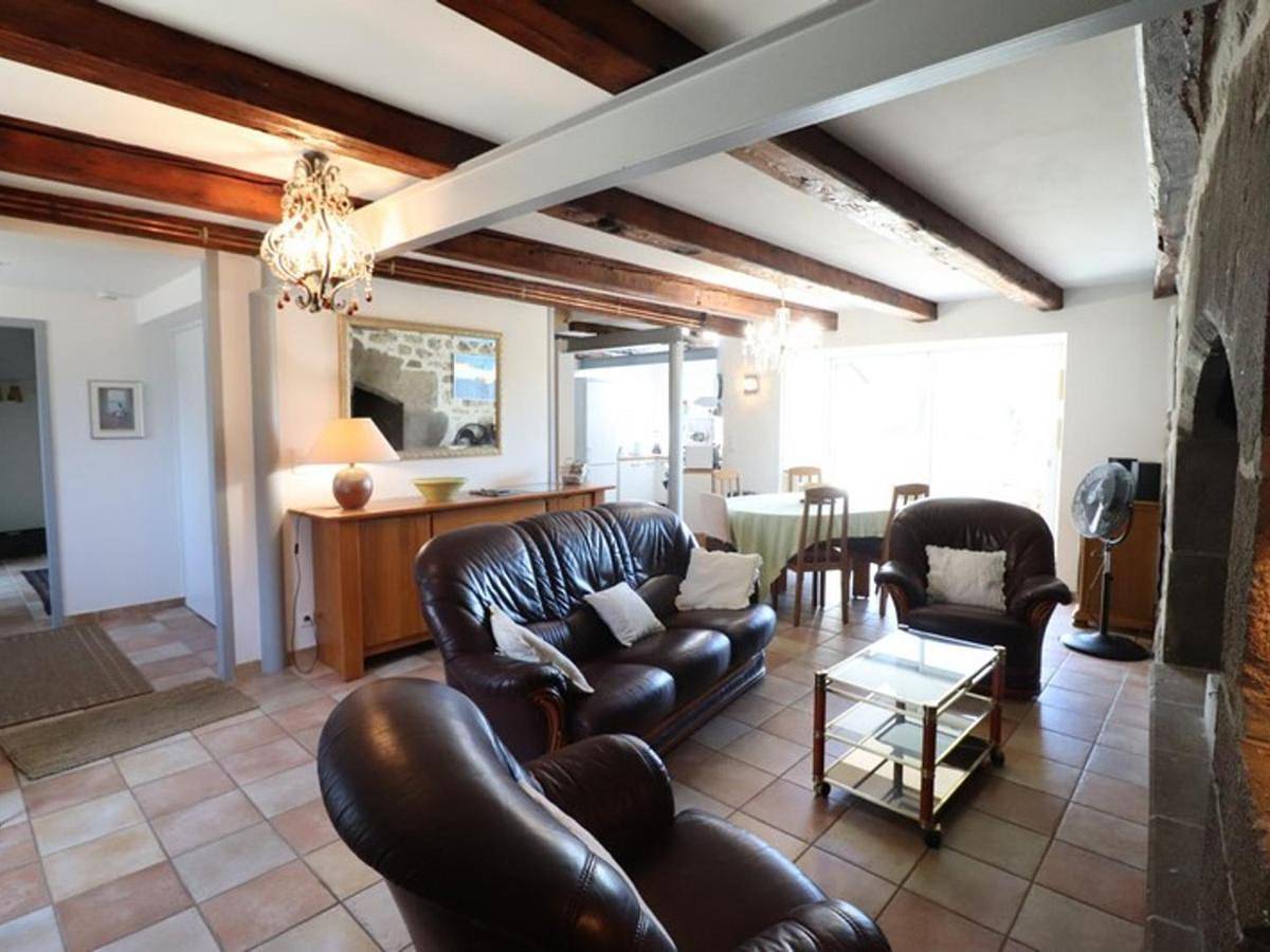 Holiday Home in Riom-ès-Montagnes, Parc naturel régional des Volcans d'Auvergne
