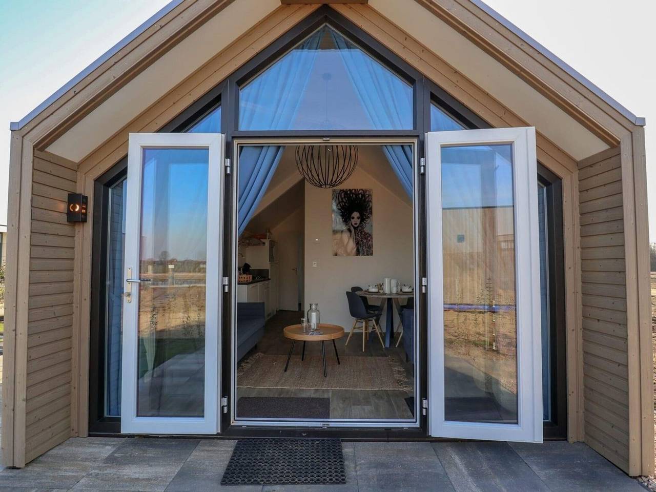 Modern chalet with dishwasher, near the Ijssel in IJssel