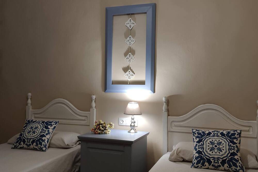 Charmantes Haus in einem weißen Dorf in Andalusien in Salobreña, Costa Tropical