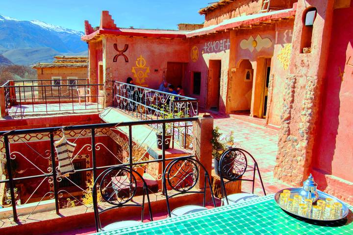 Chambre pour 3 personnes, avec vue ainsi que balcon et jardin au Maroc