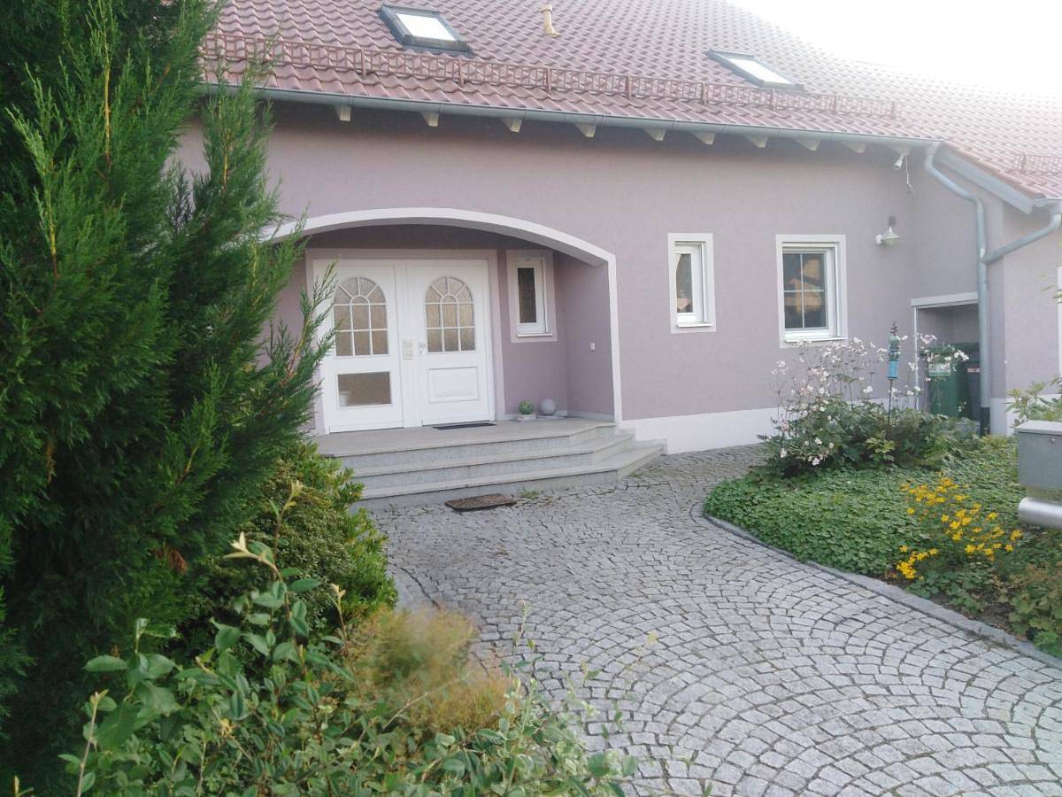 Ganze Wohnung, Ferienwohnung Lang in Nittenau, Ostbayern