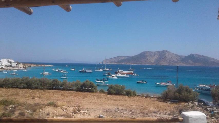 Gîte pour 2 personnes, avec Balcon ainsi que Terrasse et Vue dans Koufonisia