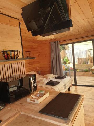 Gîte pour 2 personnes, avec terrasse à Équeurdreville-Hainneville