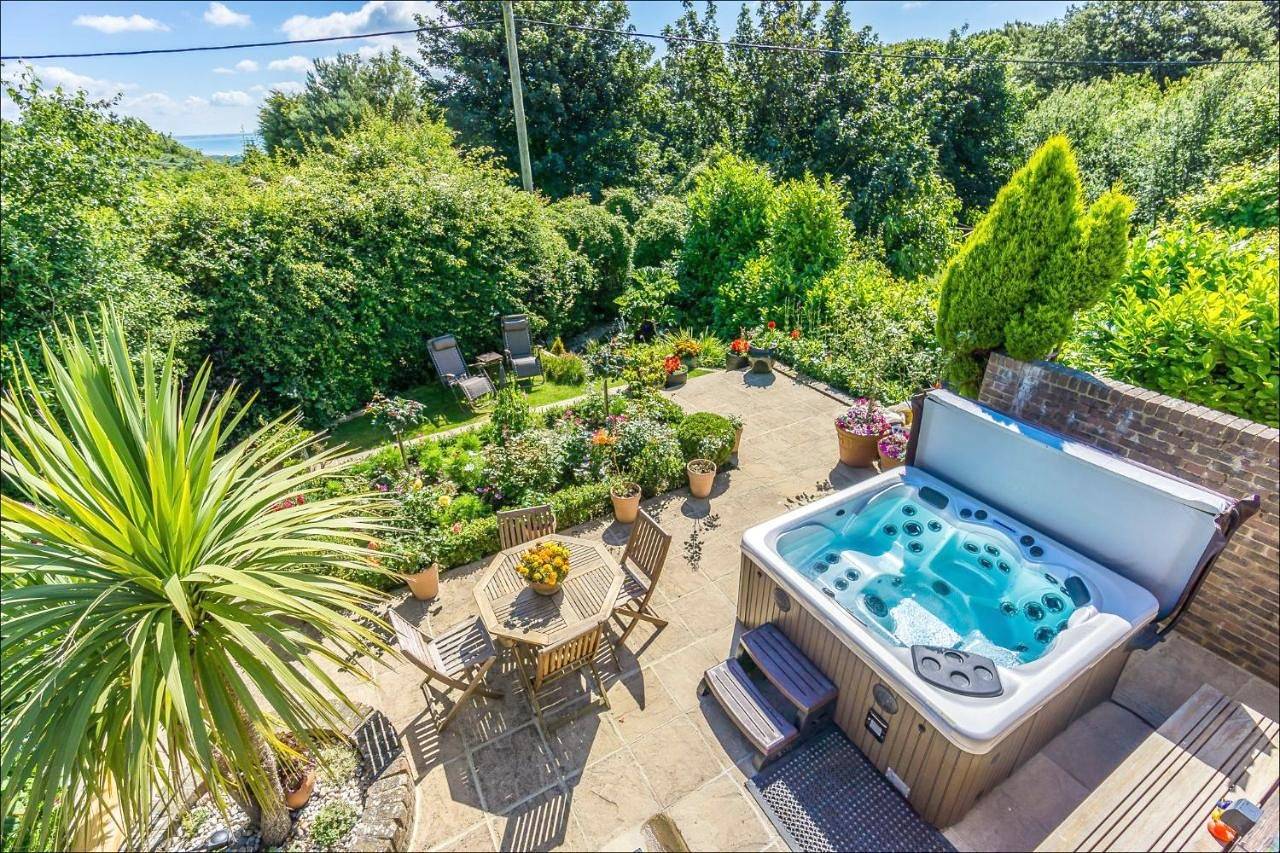 Ganze Wohnung, Sea View Holiday Flat - Covehurst Bay in Hastings, Ost Sussex