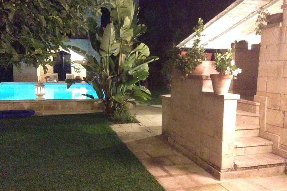 Salento Villa mit Pool, Garten, Terrasse, Nahe Am Meer Von Castro in Diso, Lecce Provinz