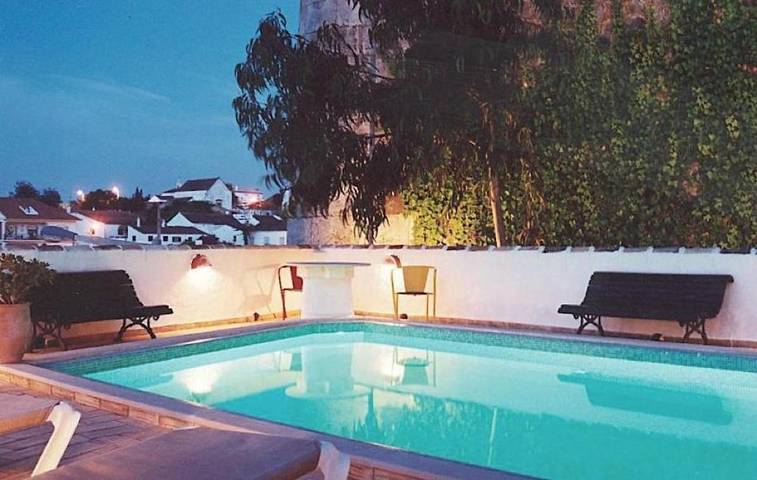 Maison d’hôte pour 2 personnes, avec Balcon et Terrasse ainsi que Jardin et Piscine à Tavira