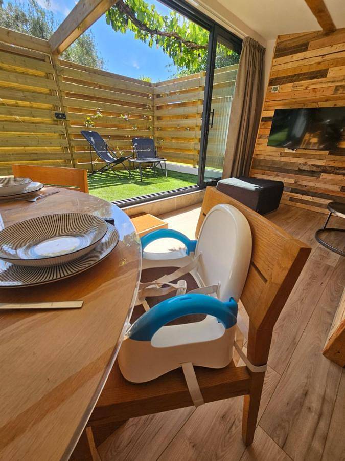 Appartement entier, Le Cocon de Cadelia, 4 à 5 personnes, Sans vis à vis in Cabriès, Côte méditerranéenne (France)