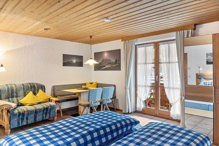 Studio für 2 Personen, mit Balkon