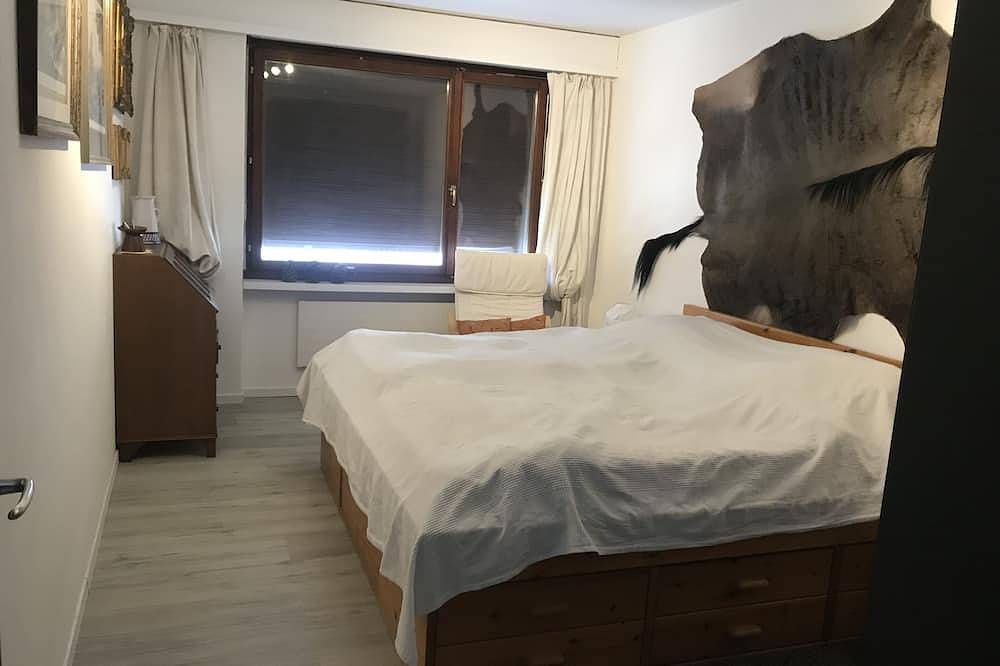 Ganze Wohnung, Toller Bergblick über das Tal von Lichtenstein, Wohnung am Hang in Gams, Wahlkreis Werdenberg