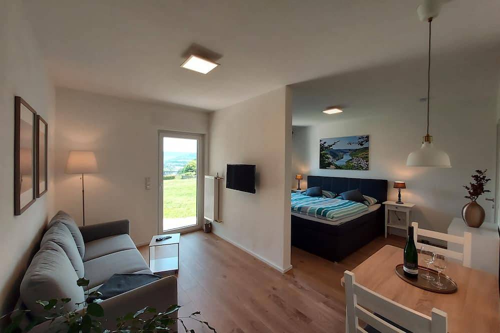 Ganze Wohnung, Ferienhaus Prinzenkopf Apartm. 33 m² mit wunderschönem Ausblick in das Moseltal in Alf, Traben-Trarbach und Umbegung