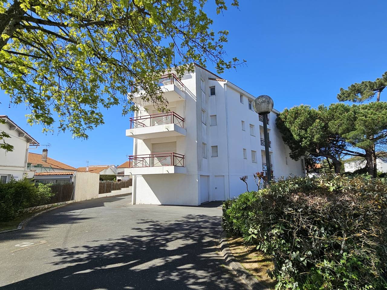 Entire apartment, Superb duplex in Saint-Georges-de-Didonne, 200m from the beach in Saint-Georges-de-Didonne, Côte de Beauté