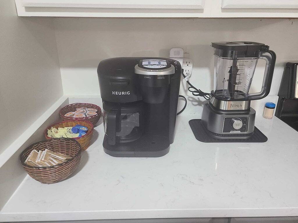 Superb 4-bedroom residential home for you. in East Point, Fulton County