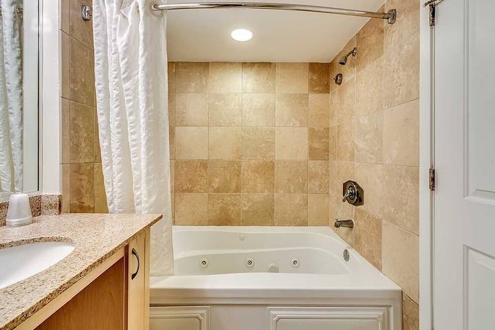 Vacation apartment for 4 people, with pool and balcony - 1