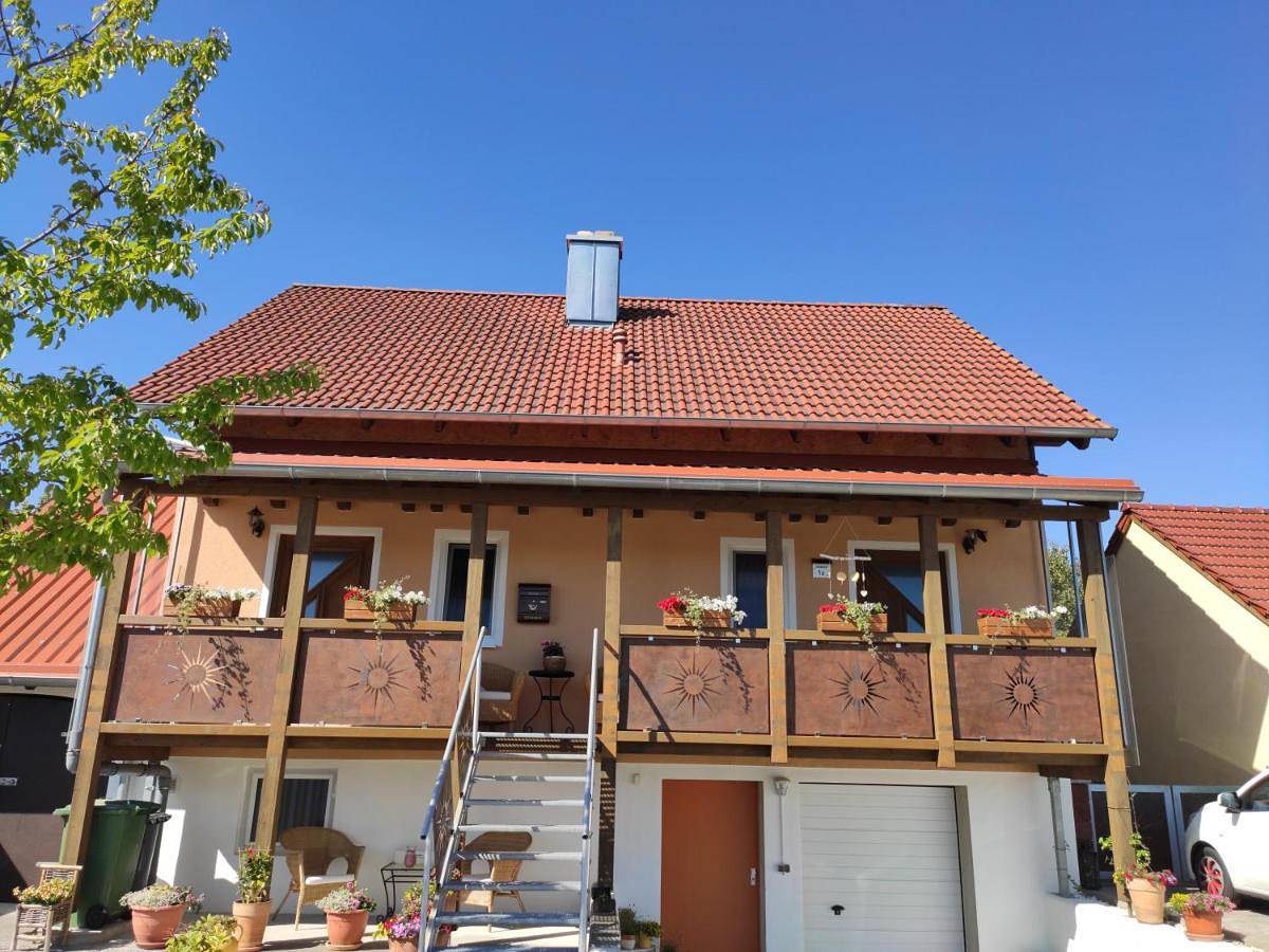 Ganze Wohnung, One-Bedroom Apartment in Bodenwöhr, Ostbayern