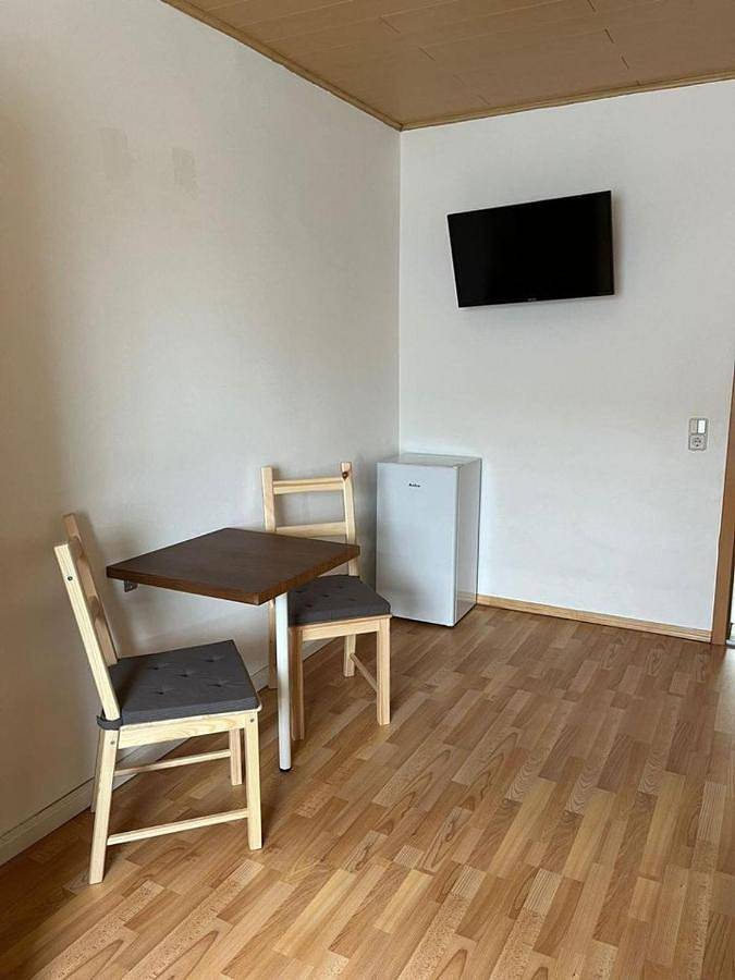 Appartement de vacances entier, Twin Room with Shared Bathroom in Donauworth, Souabe (Bavière)