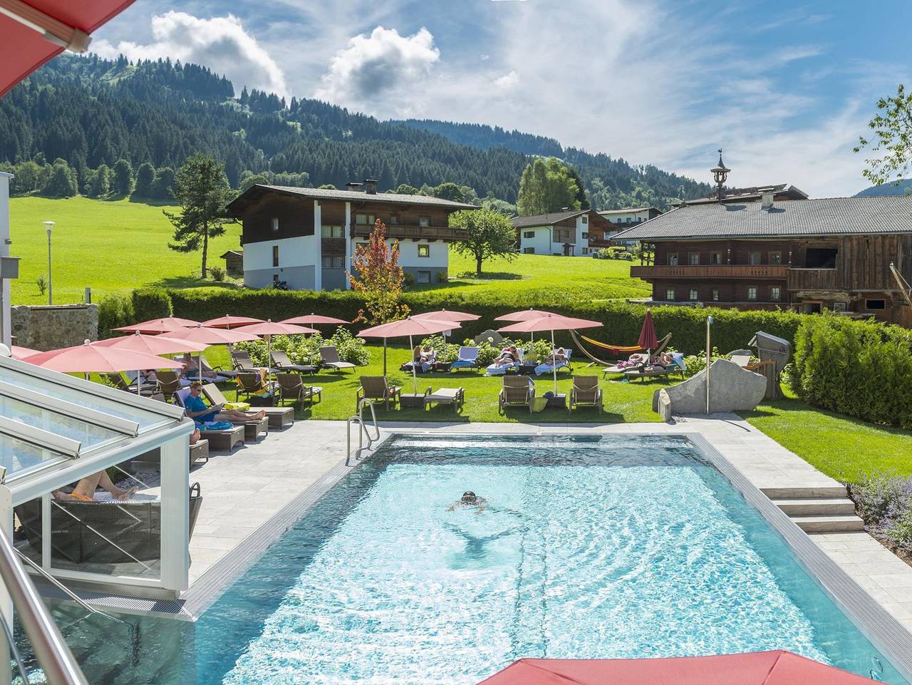 Hotel Wastlhof - Doppelzimmer "Alpenrose" zur Alleinnutzung in Niederau, Wildschönau