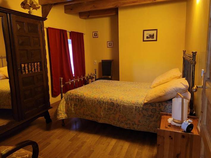 Location de vacances pour 4 personnes, avec terrasse à Saint-Merd-la-Breuille - 3