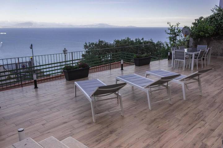 Gîte pour 6 personnes, avec vue et balcon à Ravello - 2