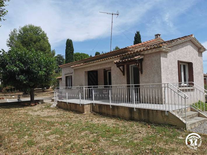 Gîte pour 6 personnes, avec jardin