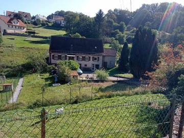 Cottage pour 2 personnes, avec jardin et terrasse à Meisenthal