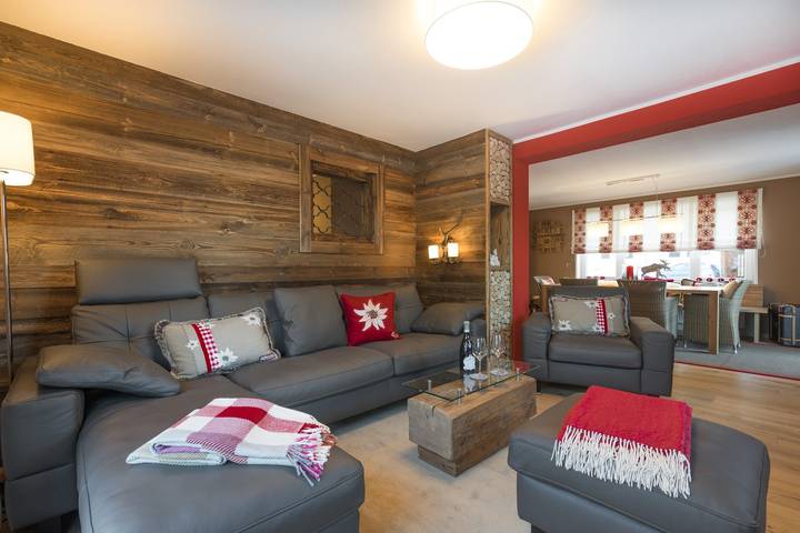 Luxus-Ferienhaus für 6 Personen, mit Balkon und Terrasse sowie Garten und Sauna