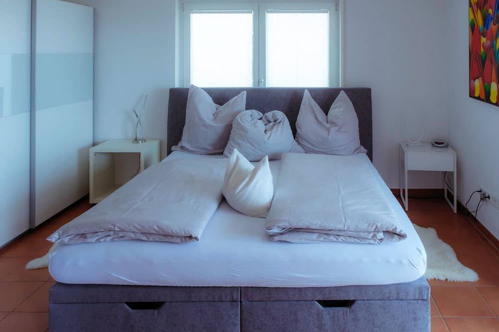 Ganze Wohnung, Apartment mit Terrasse nahe Schweizer Grenze in Weil am Rhein, Südschwarzwald