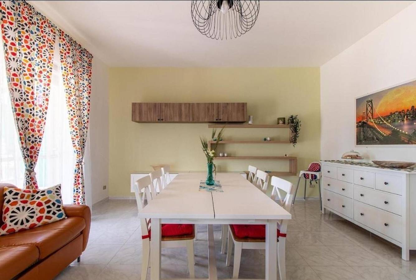 Casa Vacanze 'Casa Gioia' con Vista Mare, Giardino, Terrazza & Wi-Fi in Santa Maria del Focallo, Ispica