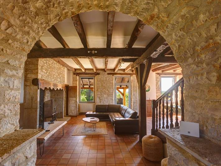 Location de vacances pour 12 personnes, avec terrasse et jardin, animaux acceptés à Gramat - 2