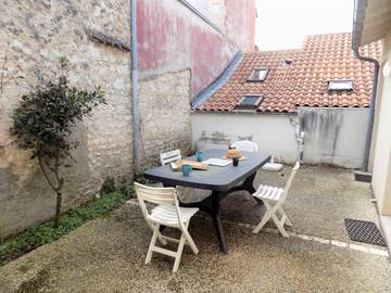 Villa pour 4 personnes, avec terrasse et vue, animaux acceptés à Saint-Palais-sur-Mer