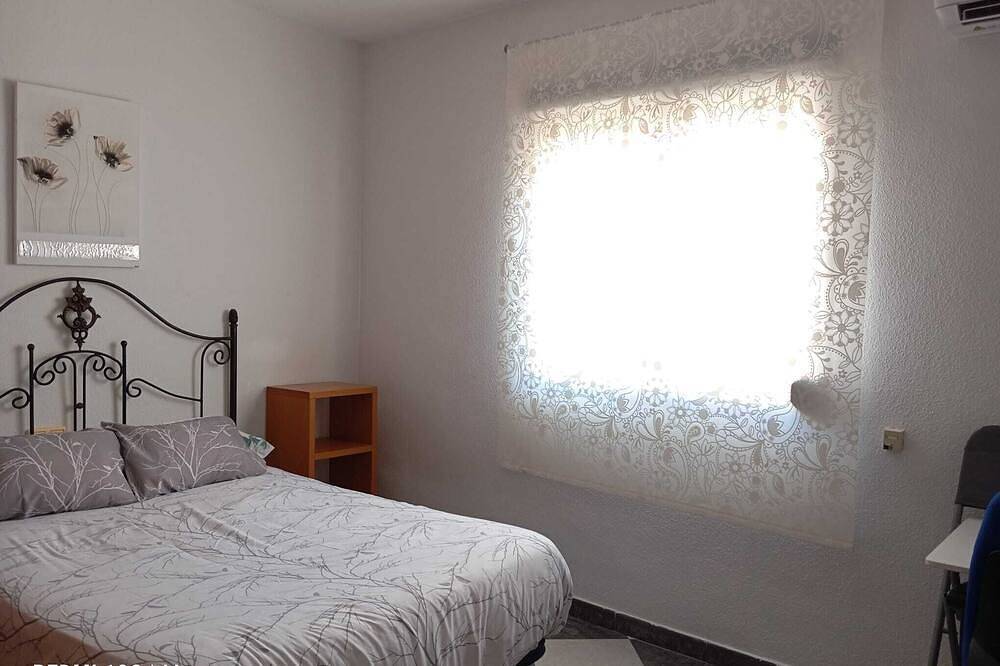 Entire apartment, Apartment Palomino Baeza. The comfort of a downtown apartment. Ideal for families. in Baeza, Jaén Province