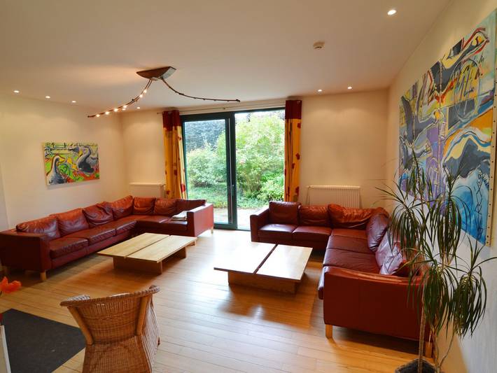 Location de vacances pour 18 personnes, avec terrasse ainsi que jardin et sauna à Waimes - 2