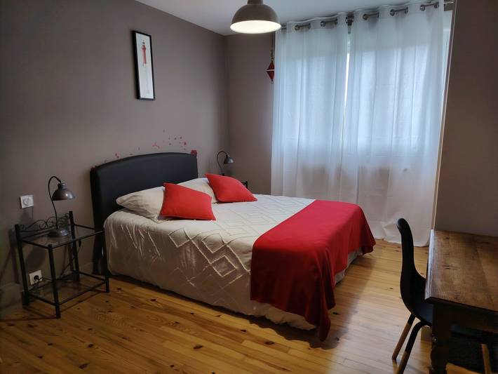 Bed and Breakfast 'Chambre Chassiron' with Wi-Fi in Dompierre-sur-Mer, La Rochelle Området