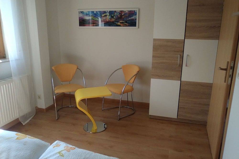 Ferienhaus direkt am Waldrand, am Fuße des Südl. Schwarzwalds in Schopfheim, Südschwarzwald