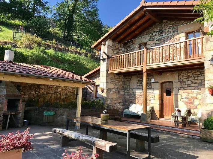 Casa rural para 12 personas, con jardín y balcón en Valle del Pas-Pisueña - 3
